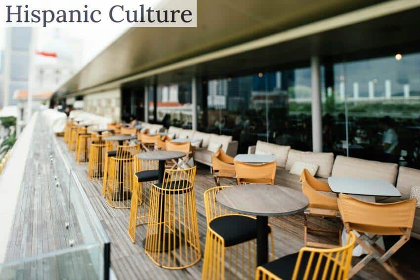 dining set outside restaurant